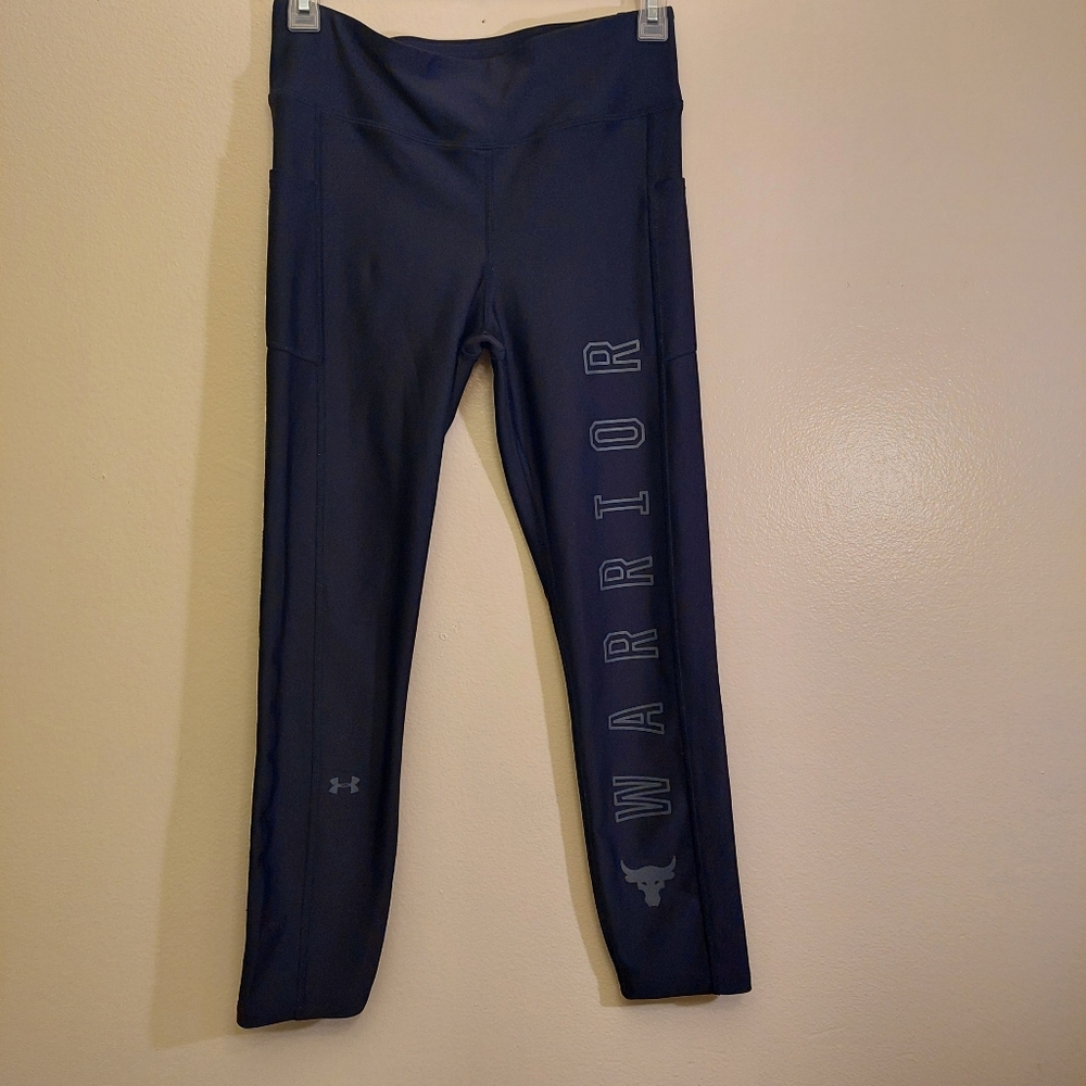 Under Armour Compression Heatgear Black Ankle Length Leggings. Size Meduim